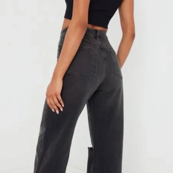 Garage - Dark Wash Wide Leg jean with rip - Picture 3 of 5